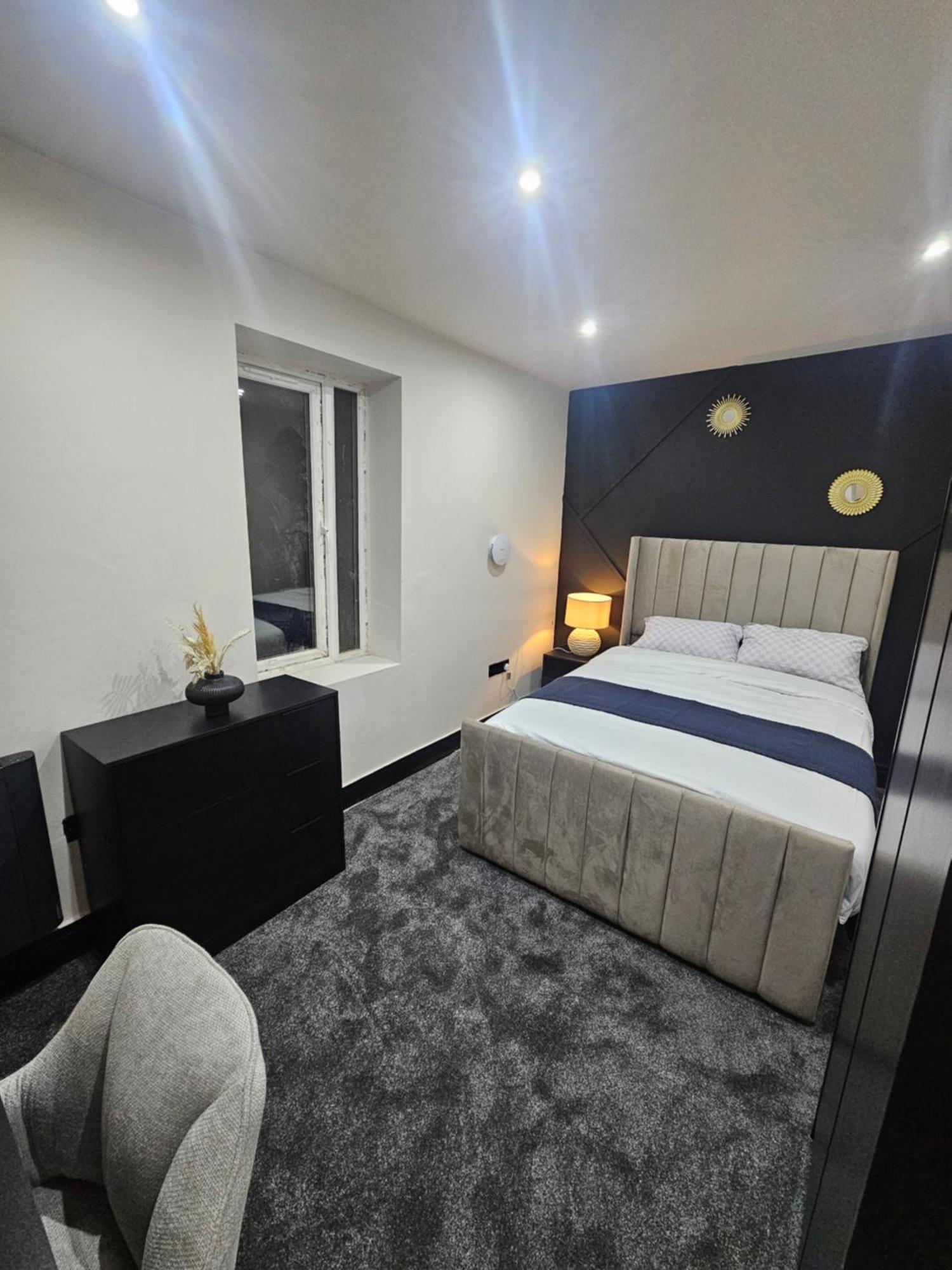 Springwood Villa Χάντερσφιλντ Εξωτερικό φωτογραφία