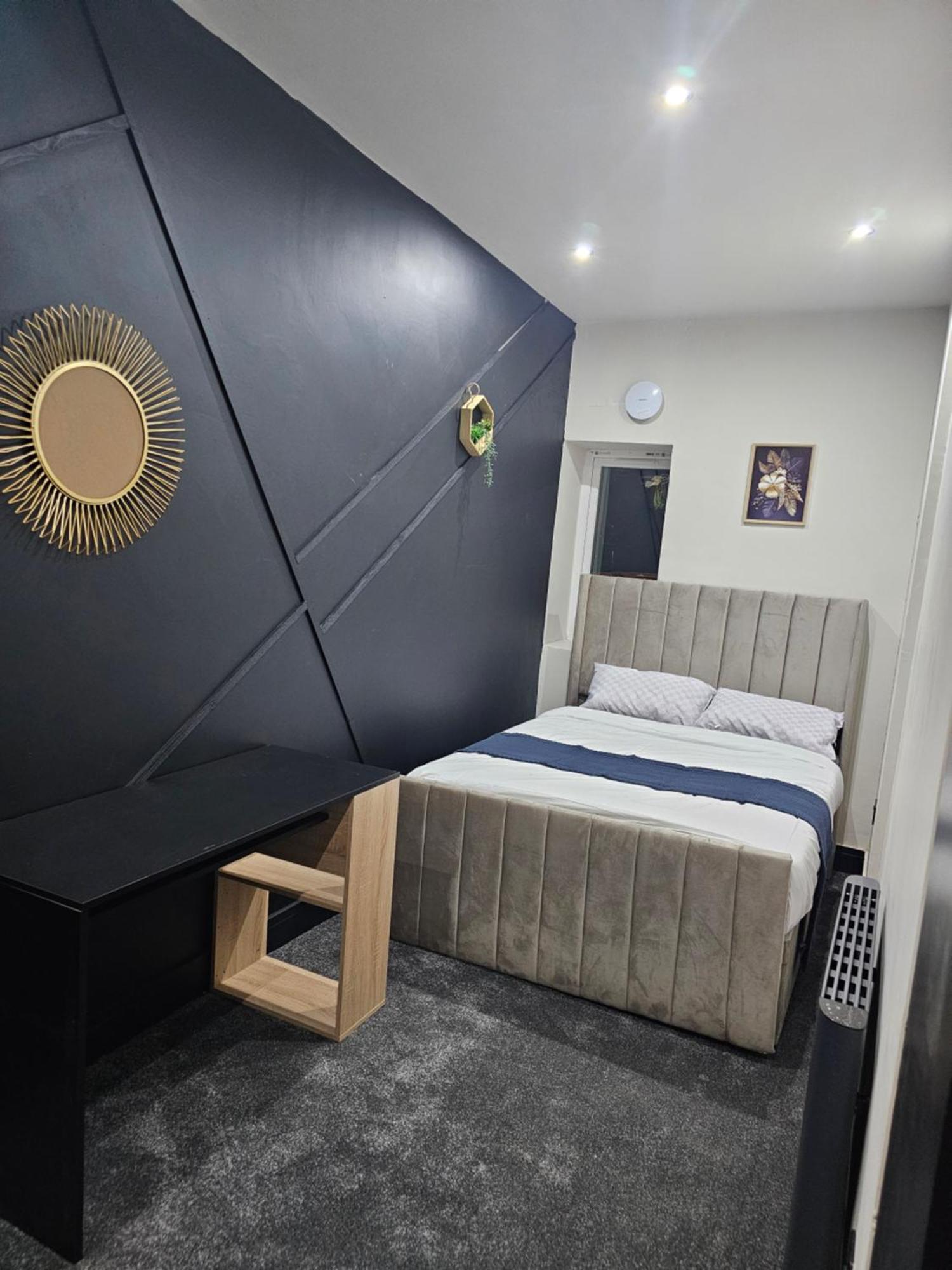 Springwood Villa Χάντερσφιλντ Εξωτερικό φωτογραφία